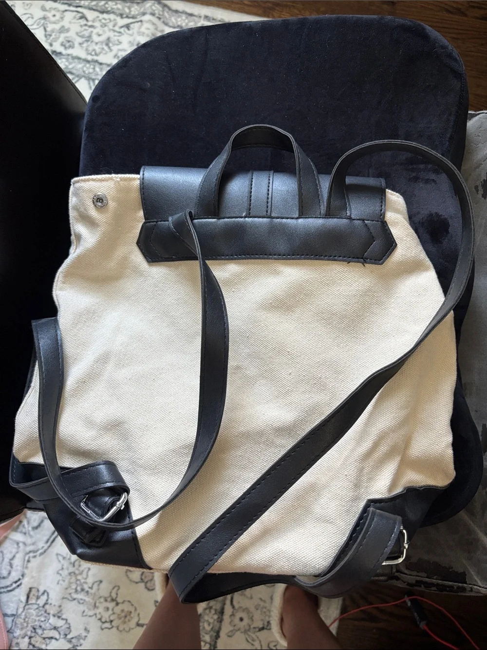 Deux Lux canvas pairs